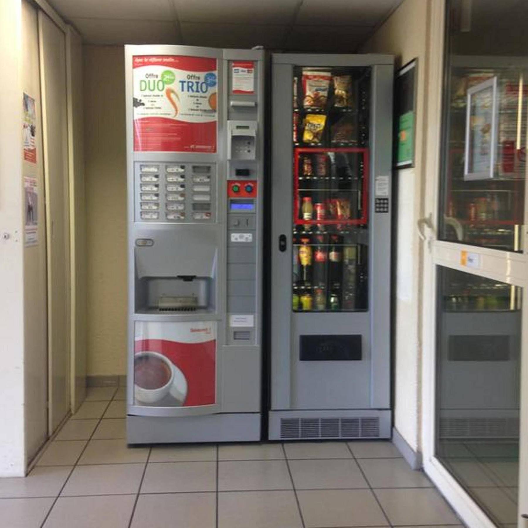 普瑞米尔萨隆普罗旺斯经典酒店 普罗旺斯地区萨隆 外观 照片